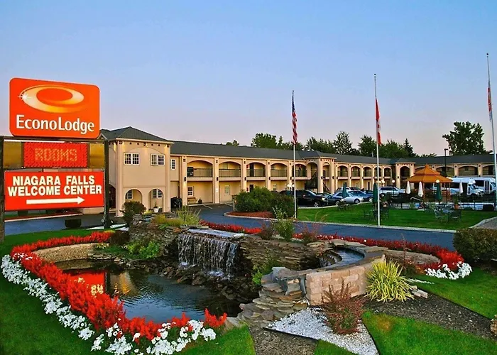Econo Lodge At The Falls North